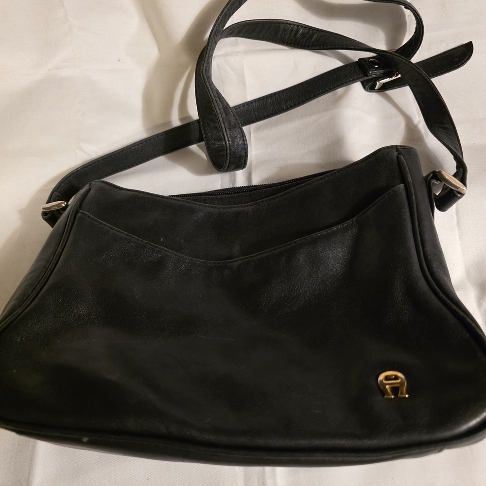 Vintage Etienne Aigner Black Leather Shoulder Bag with Gold Accent Used